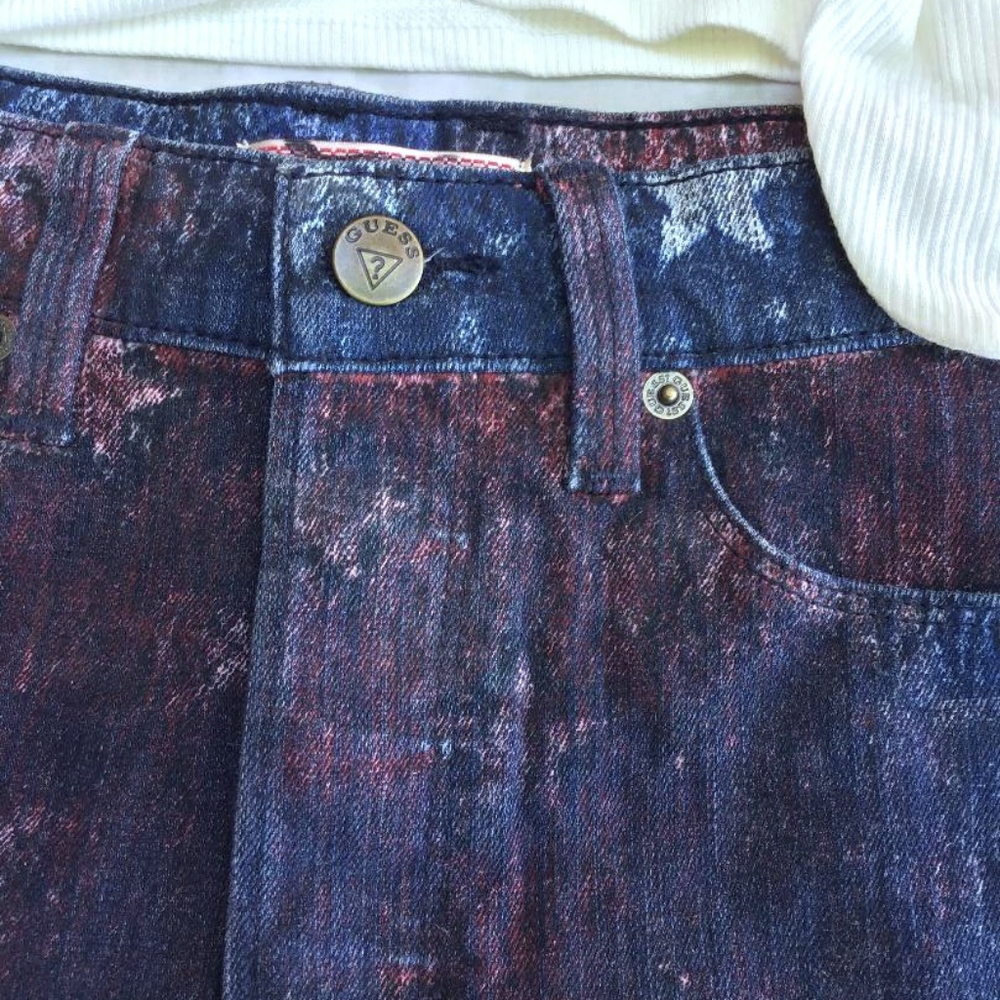 FEW LEFT! GUESS Vintage Chic Stars Patriotic Jean Shorts - Picture 6 of 12